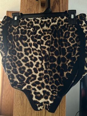 Zaful Leopard-Print High-Waist Bike Shorts - Black, Brown, Cream